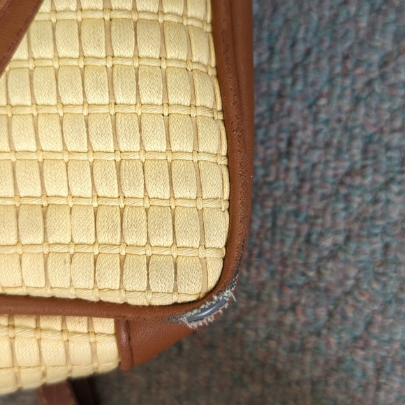 Purses - Picture 7 of 16